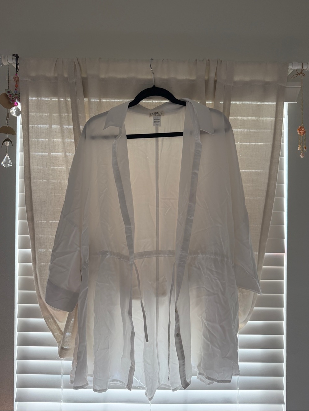 White Cover-up